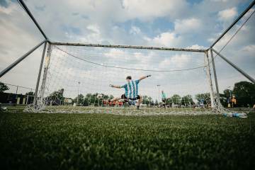 2026世界杯48强巡礼·日本：蓝武士的伤痕，能否铸成最锋利的刀？（配图示意）